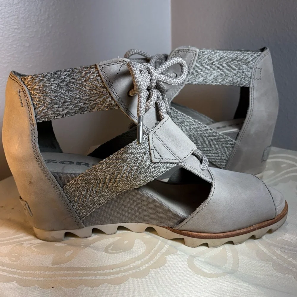 Sorel Women's Joanie Lace Wedge Sandals.
